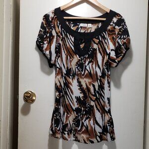 Cato Short Sleeve Print Top.